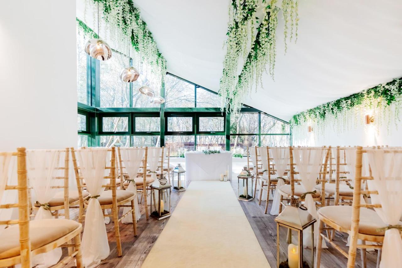 Chevin Country Park Hotel & Spa Otley  Esterno foto