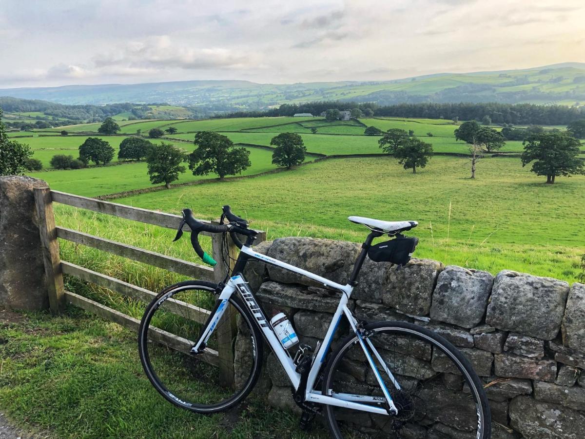 Chevin Country Park Hotel & Spa Otley  Esterno foto